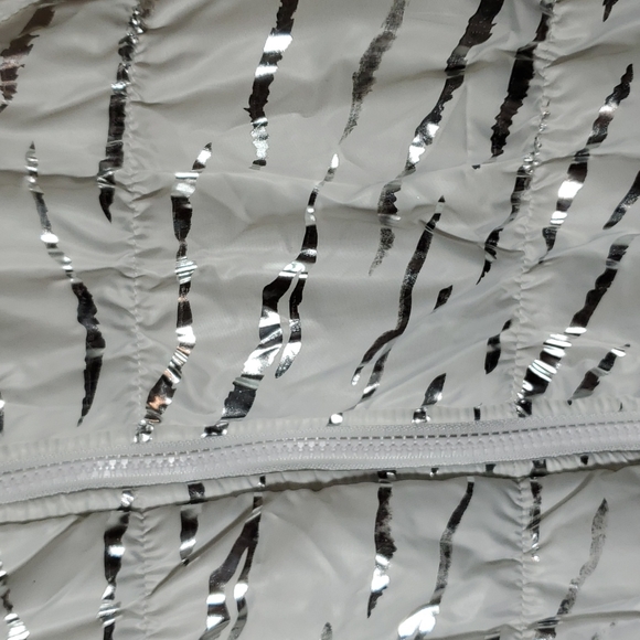 Metallic Silver Tiger/Zebra Stripe Vest - Picture 2 of 5